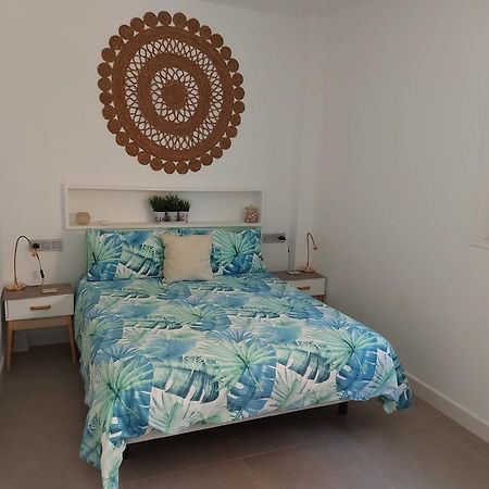 Casa De La Abuela Apartment Malaga Luaran gambar
